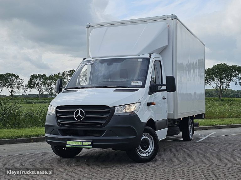Mercedes-Benz SPRINTER 314 Bakwagen Laadklep! z 2021 roku, kontener z zagranicy — przód pojazdu