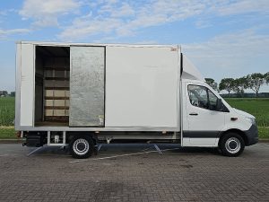Drzwi boczne przestrzeni ładunkowej — Mercedes-Benz SPRINTER 314 Bakwagen Laadklep! z 2021 roku