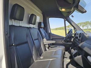 Wnętrze kabiny — Mercedes-Benz SPRINTER 314 Bakwagen Laadklep! z 2021 roku