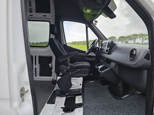 Wnętrze kabiny — Mercedes-Benz SPRINTER 314 camperombouw EURO6 z 2019 roku
