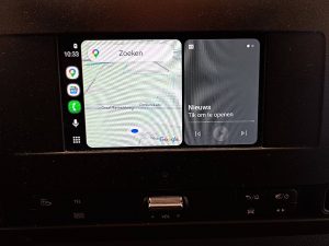 Ekran z Apple CarPlay — Mercedes-Benz SPRINTER 314 L2H2 Mbux Euro6 AC! z 2020 roku