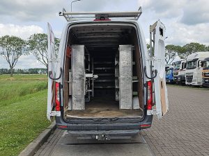 Przestrzeń ładunkowa — Mercedes-Benz SPRINTER 314 L3H2 Maxi Mbux Euro6 z 2020 roku