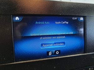 Ekran z Apple CarPlay — Mercedes-Benz SPRINTER 314 L3H2 Mbux 3.5T-Trekh z 2021 roku