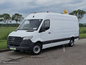 Strona kierowcy z przodu — Mercedes-Benz SPRINTER 314 L3H2 Mbux 3.5T-Trekh z 2021 roku
