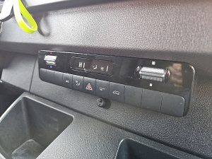 Wyposażenie specjalne wnętrza — Mercedes-Benz SPRINTER 315 ac automaat EURO6 z 2023 roku