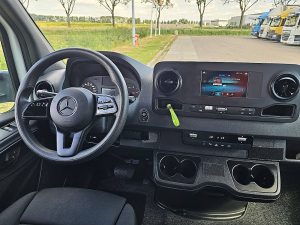 Deska rozdzielcza i stanowisko kierowcy — Mercedes-Benz SPRINTER 315 Bakwagen Laadklep! z 2022 roku
