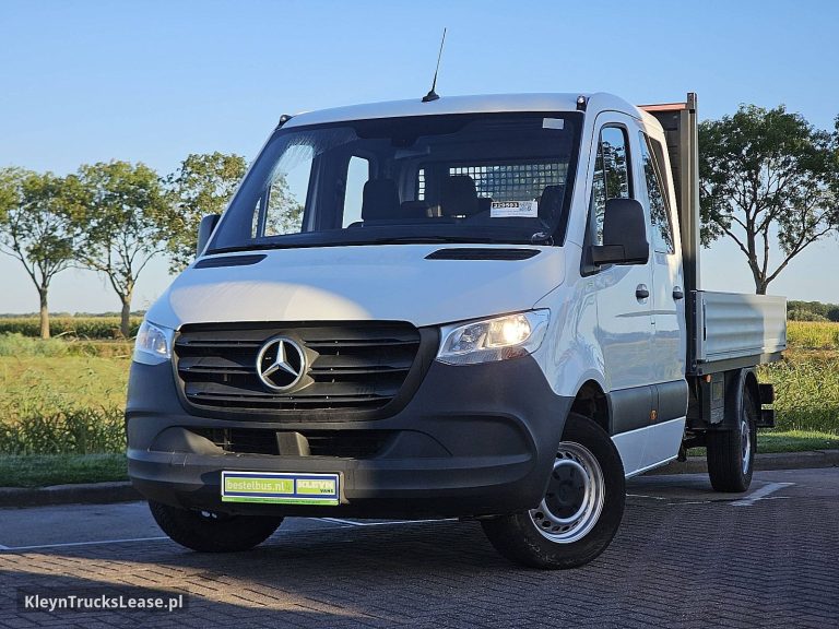 Mercedes-Benz SPRINTER 315 Dub.Cab Open-Laadbak z 2024 roku, skrzyniowy z zagranicy — przód pojazdu