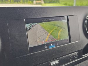 Systemy bezpieczeństwa — Mercedes-Benz SPRINTER 315 L2H1 RWD Mbux AC! z 2021 roku