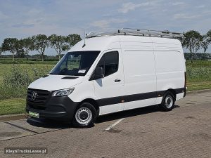 Strona kierowcy z przodu — Mercedes-Benz SPRINTER 315 L2H2 LED RWD Mbux! z 2024 roku