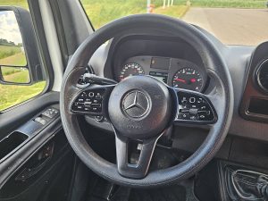 Wyposażenie specjalne wnętrza, ujęcie 2 — Mercedes-Benz SPRINTER 315 L3H2 Mbux AC Euro6! z 2022 roku