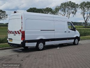 Strona pasażera z tyłu — Mercedes-Benz SPRINTER 315 L3H2 Mbux AC Euro6! z 2022 roku