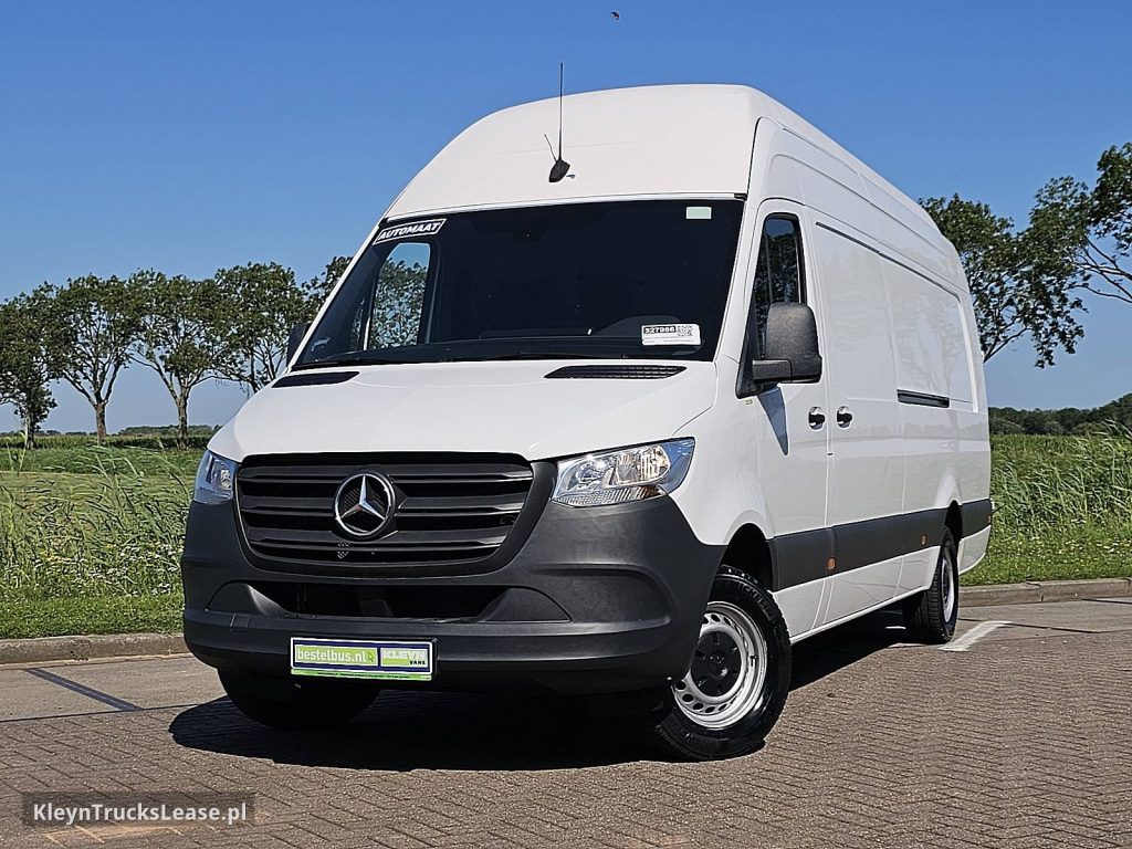Mercedes-Benz SPRINTER 315 L4H3 XXL 2x Schuif z 2022 roku, blaszak z zagranicy — przód pojazdu
