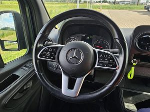 Wyposażenie specjalne wnętrza — Mercedes-Benz SPRINTER 317 ac automaat EURO6 z 2023 roku