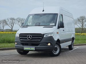 Przód pojazdu — Mercedes-Benz SPRINTER 317 L2H2 LED Mbux 10 z 2024 roku