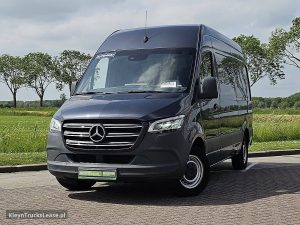 Przód pojazdu — Mercedes-Benz SPRINTER 317 L2H2 LED Mbux10 z 2020 roku