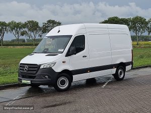 Strona kierowcy z przodu — Mercedes-Benz SPRINTER 317 L2H2 LED Mbux10 z 2024 roku