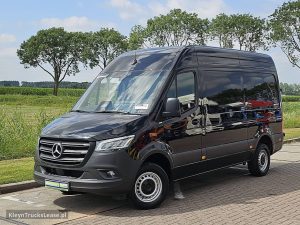 Strona kierowcy z przodu — Mercedes-Benz SPRINTER 317 L2H2 LED Mbux10! z 2024 roku