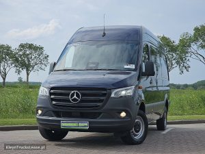 Przód pojazdu — Mercedes-Benz SPRINTER 317 L2H2 Pro Mbux10 LED z 2024 roku
