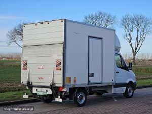 Strona pasażera z tyłu — Mercedes-Benz SPRINTER 319 CDI 3.0 LAADKLEEP z 2017 roku