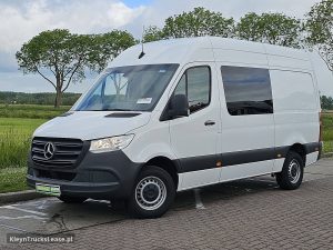 Strona kierowcy z przodu — Mercedes-Benz SPRINTER 319 L2H2 V6 Dub Cab! z 2021 roku
