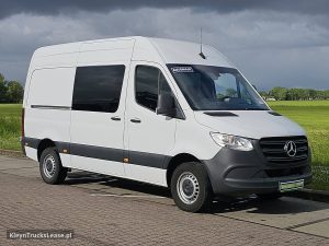 Strona pasażera z przodu — Mercedes-Benz SPRINTER 319 L2H2 V6 Dub Cab! z 2021 roku