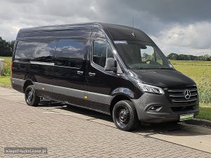Strona pasażera z przodu — Mercedes-Benz SPRINTER 319 L3H2 Maxi LED Mbux10 z 2022 roku