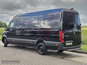 Strona kierowcy z tyłu — Mercedes-Benz SPRINTER 319 L3H2 Maxi LED Mbux10 z 2022 roku