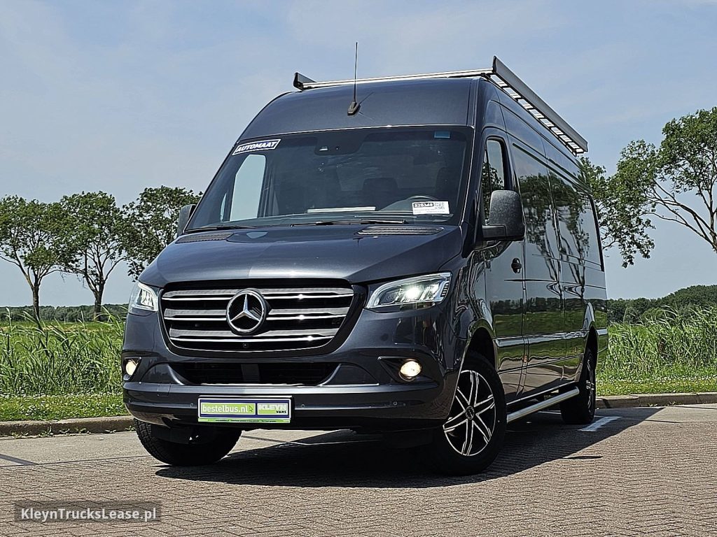 Mercedes-Benz SPRINTER 319 L3H2 V6 LED 3.0Ltr! z 2019 roku, blaszak z zagranicy — przód pojazdu