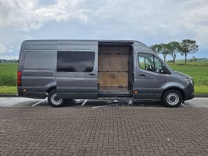 Drzwi boczne przestrzeni ładunkowej — Mercedes-Benz SPRINTER 319 L3H2 V6 LED 3.5t-Trh z 2020 roku