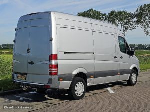 Strona pasażera z tyłu — Mercedes-Benz SPRINTER 319 V6 3.0ltr ac aut z 2011 roku