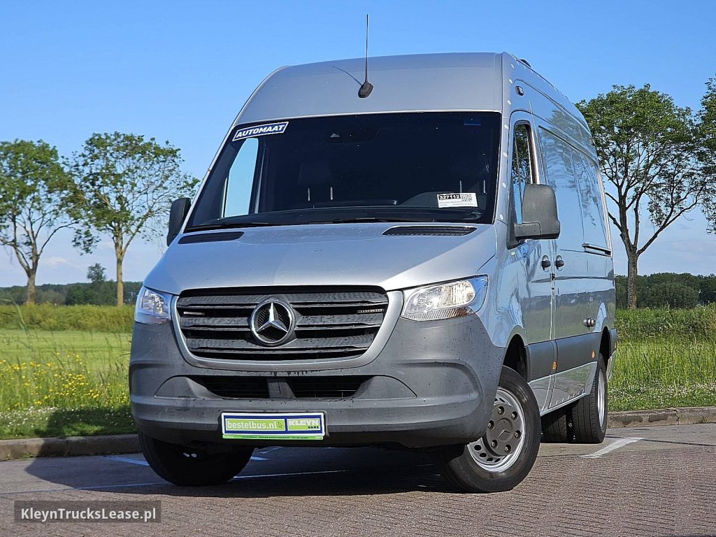 Mercedes-Benz SPRINTER 514 ac automaat EURO6 z 2020 roku, blaszak z zagranicy — przód pojazdu