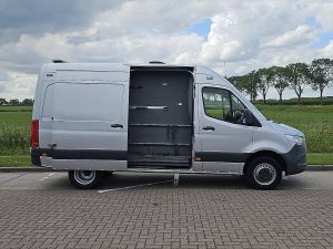 Drzwi boczne przestrzeni ładunkowej — Mercedes-Benz SPRINTER 514 ac automaat EURO6 z 2020 roku