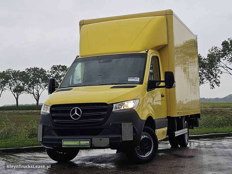 Mercedes-Benz SPRINTER 514 Bakwagen Laadklep! z 2020 roku, kontener z zagranicy — przód pojazdu