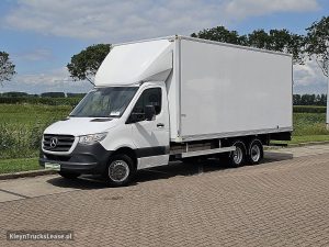 Strona kierowcy z przodu — Mercedes-Benz SPRINTER 515 ac automaat EURO6 z 2022 roku
