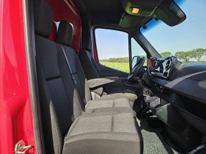 Wnętrze kabiny — Mercedes-Benz SPRINTER 515 Bakwagen 433 WLB! z 2022 roku