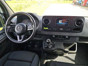 Deska rozdzielcza i stanowisko kierowcy — Mercedes-Benz SPRINTER 516 CDI 4X4 ALLRAD L2H2 z 2019 roku