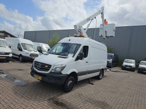 Wyposażenie specjalne — Mercedes-Benz SPRINTER 516 Hoogwerker EURO6 z 2017 roku