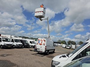 Wyposażenie specjalne, ujęcie 2 — Mercedes-Benz SPRINTER 516 Hoogwerker EURO6 z 2017 roku