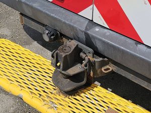Hak holowniczy — Mercedes-Benz SPRINTER 519 L2H2 V6 3.0Ltr Airco z 2018 roku