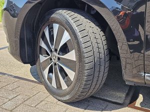 Felga aluminiowa — Mercedes-Benz VITO 114 L2 2xZijdeur LED Nav z 2022 roku