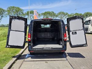Przestrzeń ładunkowa — Mercedes-Benz VITO 114 L2 LED Airco/ECC ! z 2022 roku