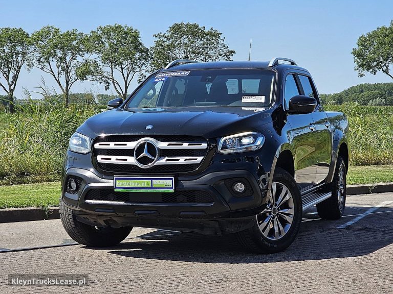 Mercedes-Benz X-KLASSE 250 POWER Navi 4x4 z 2018 roku, pickup z zagranicy — przód pojazdu
