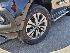 Opony z dobrym bieżnikiem — Mercedes-Benz X-KLASSE 250 POWER Navi 4x4 z 2018 roku
