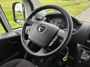 Wyposażenie specjalne wnętrza, ujęcie 2 — Opel MOVANO 2.2 Bakwagen Laadklep! z 2024 roku