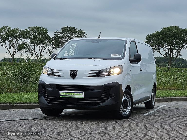 Peugeot EXPERT 1.5 L2 Euro6 NAP 120Pk! z 2024 roku, blaszak z zagranicy — przód pojazdu
