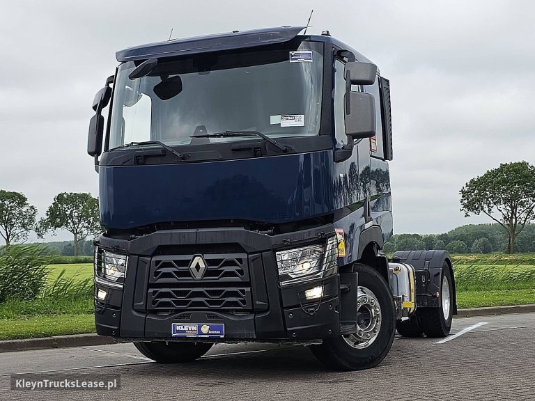 Renault C 440 z 2021 roku, ciągnik siodłowy z zagranicy — przód pojazdu