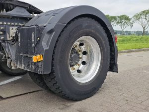 Felga aluminiowa — Renault C 440 z 2021 roku