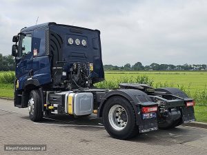 Strona kierowcy z tyłu — Renault C 440 z 2021 roku