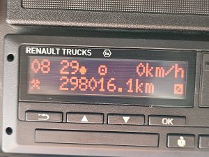 Licznik przebiegu — Renault D 250 D 16 250 FUEL 11.000 z 2016 roku
