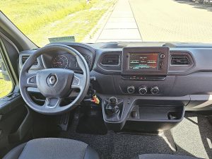 Deska rozdzielcza i stanowisko kierowcy — Renault MASTER 2.3 Bakwagen Laadklep! z 2023 roku